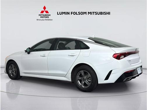 Glacial White Pearl 2021 Kia K5 LXS
