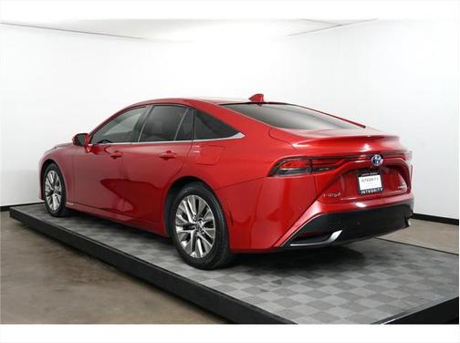 2021 Toyota Mirai Base