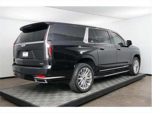 2021 Cadillac Escalade ESV Sport