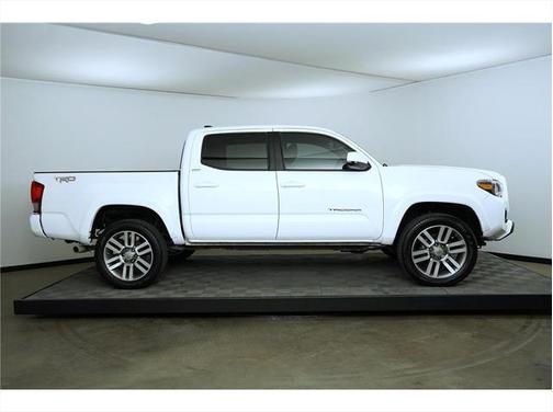 2018 Toyota Tacoma SR5