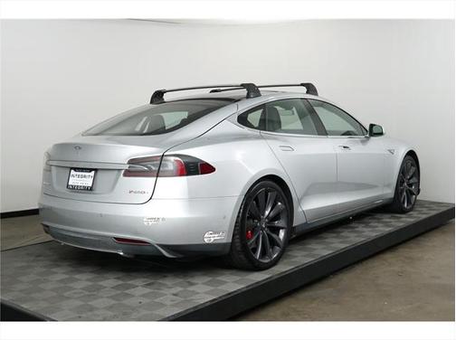 2014 Tesla Model S P85D