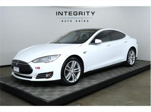 2014 Tesla Model S 85