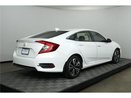 2018 Honda Civic EX-L