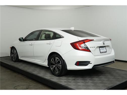 2018 Honda Civic EX-L
