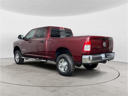2021 RAM 2500 Tradesman Crew Cab 4x4 6'4' Box