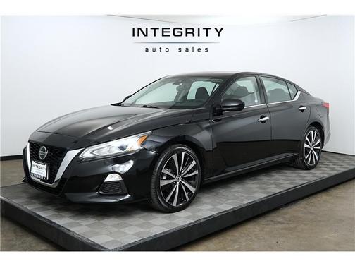2021 Nissan Altima 2.5 SV