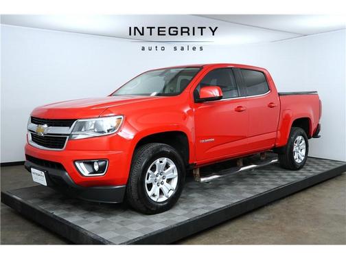 Red 2018 Chevrolet Colorado LT