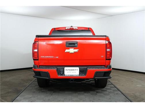 Red 2018 Chevrolet Colorado LT