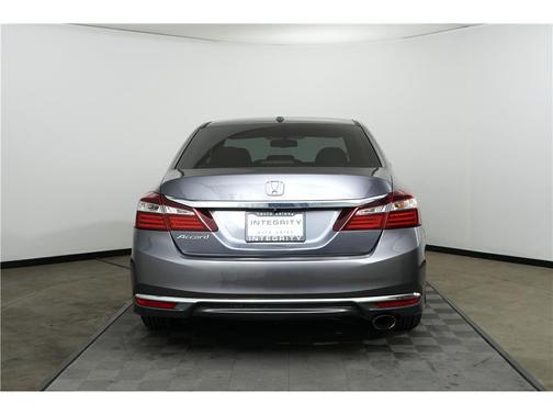 Gray 2017 Honda Accord EX-L