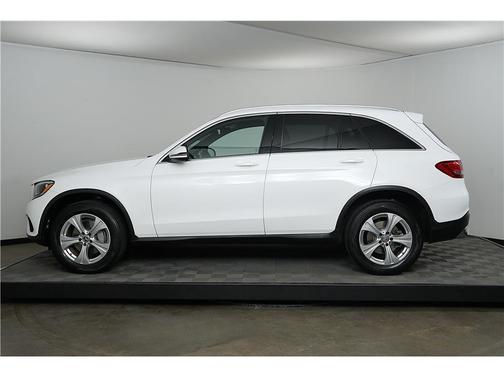 2018 Mercedes-Benz GLC 300 Base