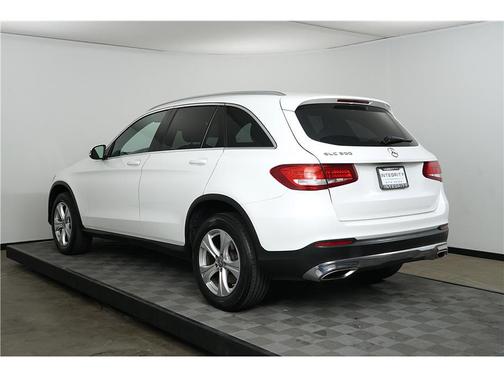 2018 Mercedes-Benz GLC 300 Base