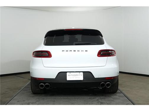 2017 Porsche Macan S