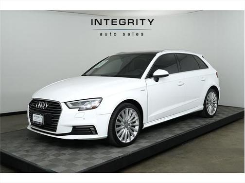 2017 Audi A3 e-tron 1.4T Tech Premium Plus