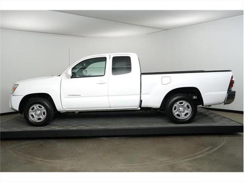 2013 Toyota Tacoma Base