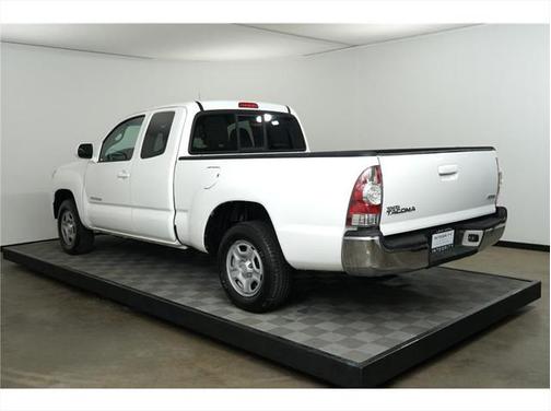 2013 Toyota Tacoma Base