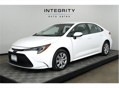 2020 Toyota Corolla LE