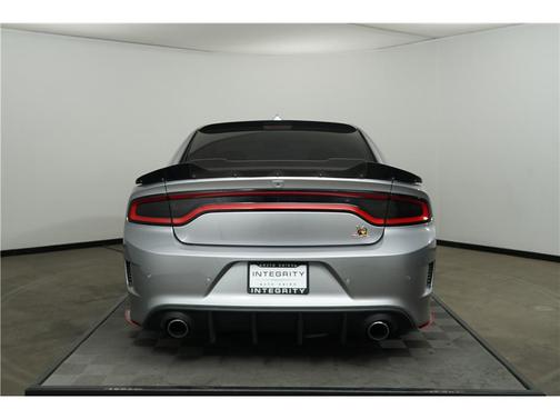 2016 Dodge Charger R/T Scat Pack