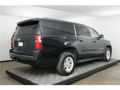 2016 Chevrolet Suburban LT