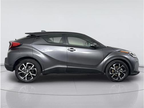 Magnetic Gray Metallic 2021 Toyota C-HR XLE