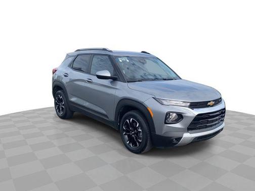 Sterling Gray Metallic 2023 Chevrolet Trailblazer LT