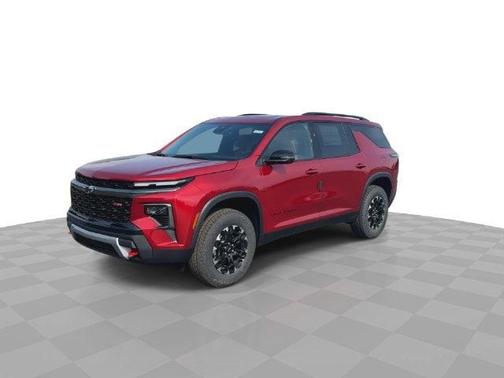 Radiant Red Tintcoat 2027 Chevrolet Traverse AWD Z71