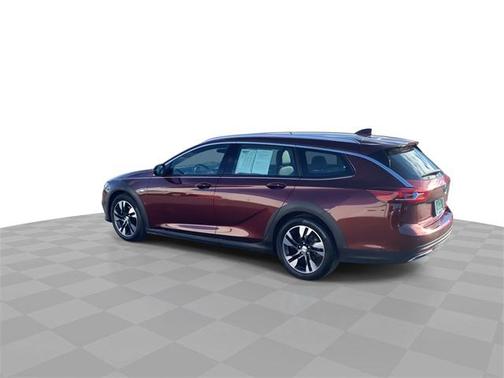 2019 Buick Regal TourX AWD Essence