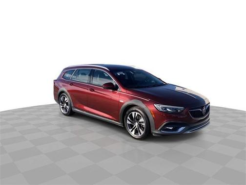 2019 Buick Regal TourX AWD Essence