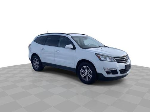 2017 Chevrolet Traverse 2LT