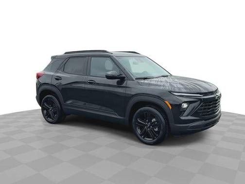 Mosaic Black Metallic 2026 Chevrolet Trailblazer LT