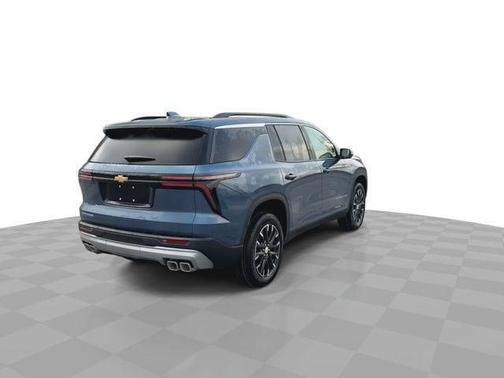 Lakeshore Blue Metallic 2026 Chevrolet Traverse LT