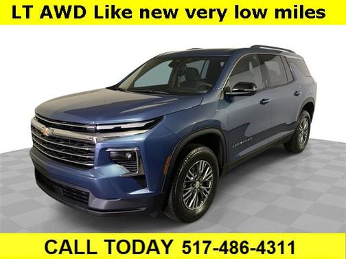 2025 Chevrolet Traverse LT