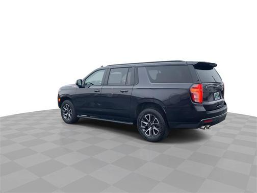 2022 Chevrolet Suburban 4WD Z71