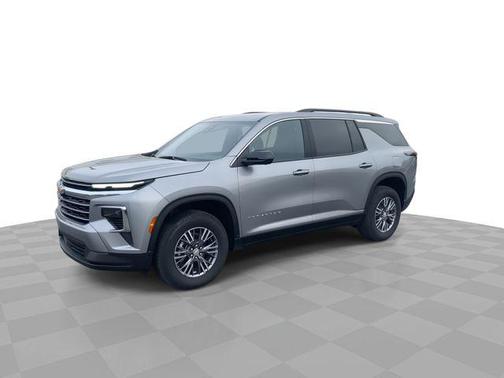 Sterling Gray Metallic 2025 Chevrolet Traverse LT