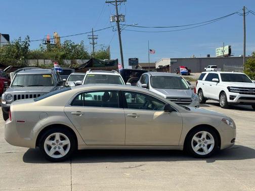 2011 Chevrolet Malibu LS