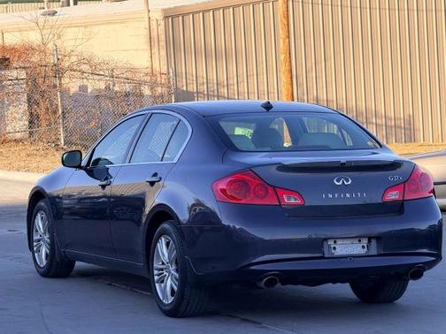 2012 INFINITI G37x Base