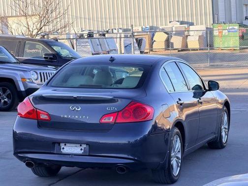 2012 INFINITI G37x Base