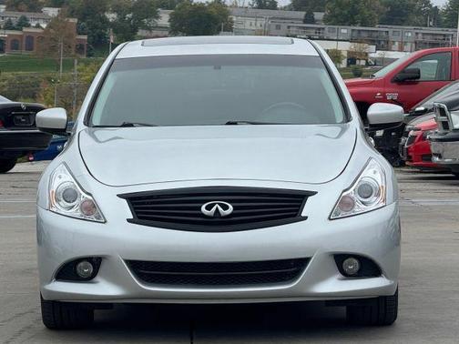 2013 INFINITI G37x Base