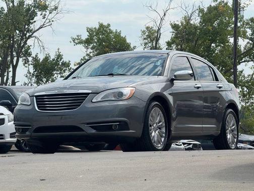 2011 Chrysler 200 Limited