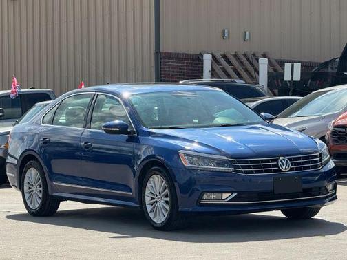 2016 Volkswagen Passat 1.8T SE
