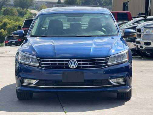 2016 Volkswagen Passat 1.8T SE