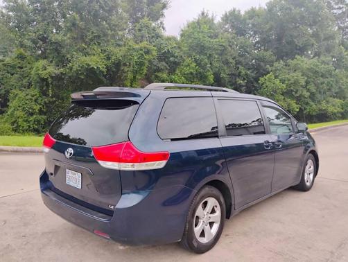 Blue 2011 Toyota Sienna LE