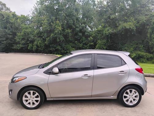 Liquid Silver 2011 Mazda Mazda2 Touring
