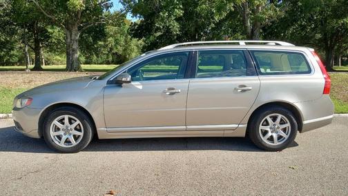 2008 Volvo V70 3.2