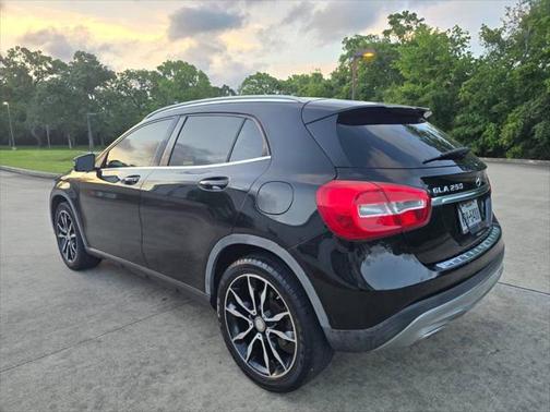 2015 Mercedes-Benz GLA-Class 4MATIC
