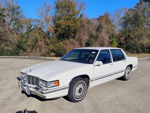 1992 Cadillac DeVille Base