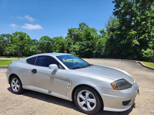 2005 Hyundai Tiburon GS