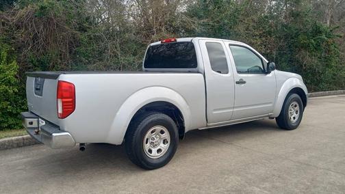 2015 Nissan Frontier S