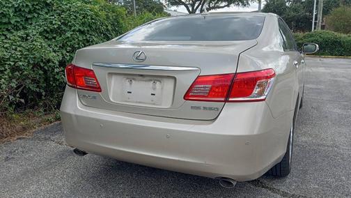 2010 Lexus ES 350 Base