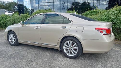 2010 Lexus ES 350 Base