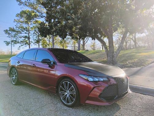 2019 Toyota Avalon XSE